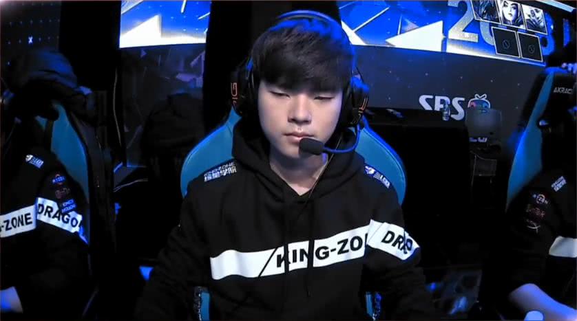 后卫战术 后卫战术